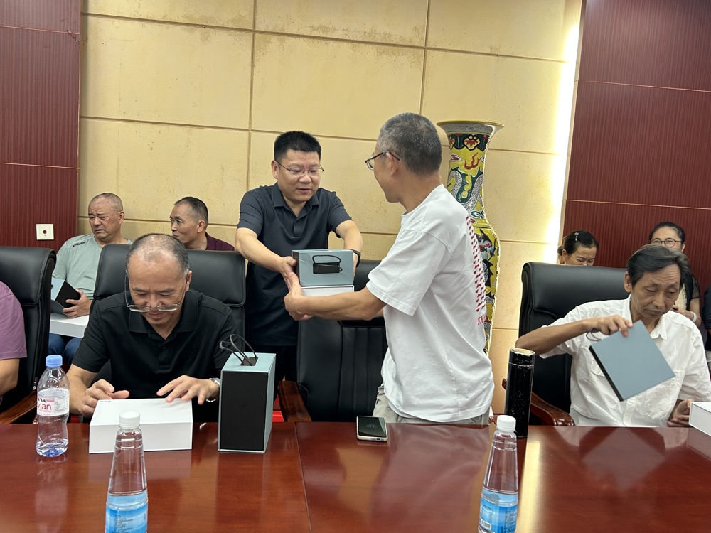 73d12d78318f6bb4c924fd4577cc4b6